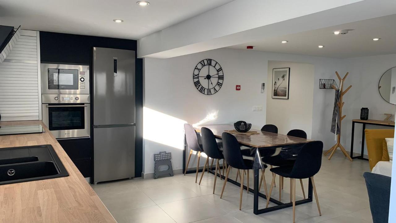 Apartamento Rodhes Playa B-1 Rosas