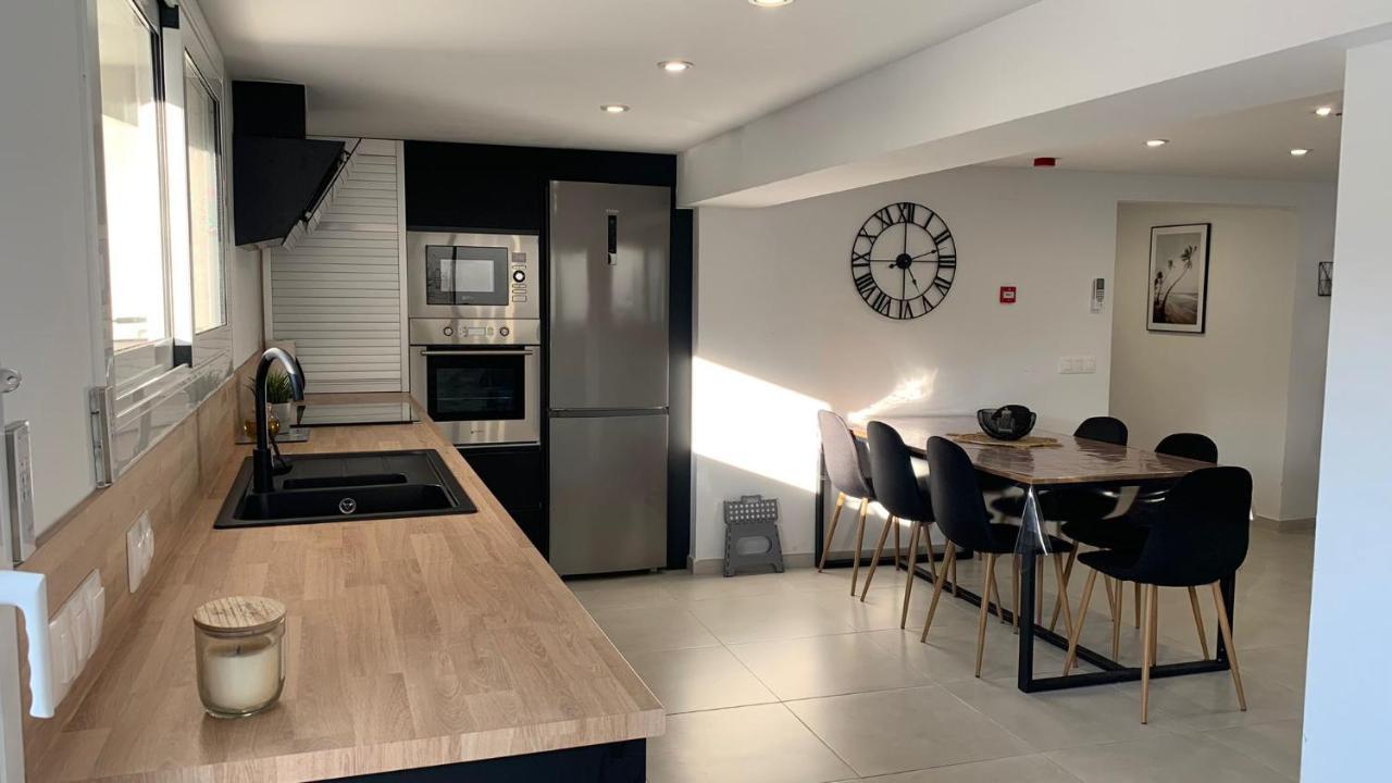Apartamento Rodhes Playa B-1 *